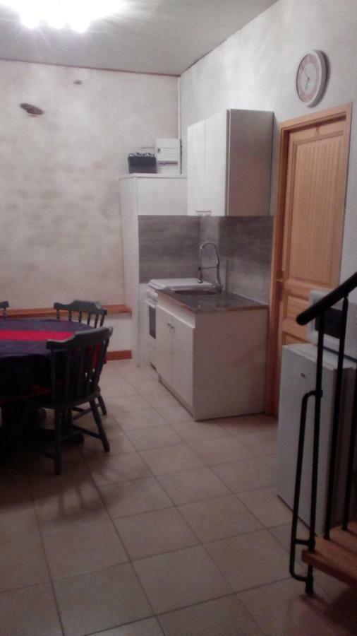 Penandaouent Villa Commana Luaran gambar